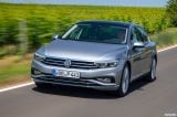 volkswagen_2020_passat_highline_003.jpg