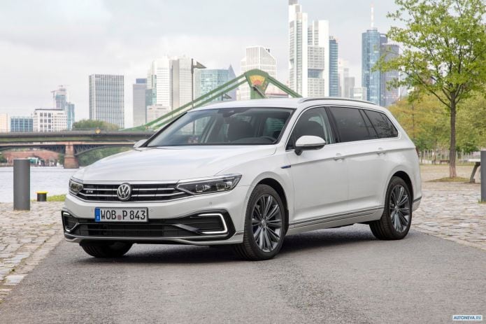 2020 Volkswagen Passat Variant GTE - фотография 5 из 22 2020 Volkswagen Passat Variant GTE - фотография 5 из 22