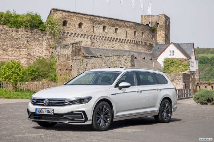 2020 Volkswagen Passat Variant GTE - фотография 6 из 22 2020 Volkswagen Passat Variant GTE - фотография 6 из 22