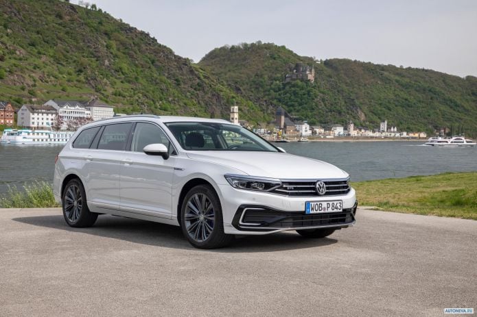 2020 Volkswagen Passat Variant GTE - фотография 11 из 22 2020 Volkswagen Passat Variant GTE - фотография 11 из 22