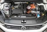 volkswagen_2020_passat_variant_gte_022.jpg