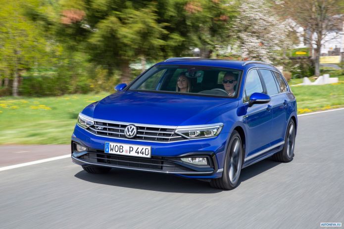 2020 Volkswagen Passat Variant R-line - фотография 2 из 40