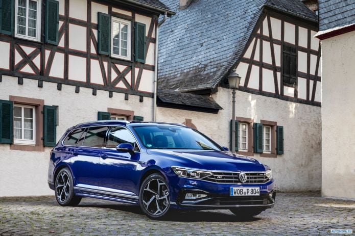 2020 Volkswagen Passat Variant R-line - фотография 12 из 40
