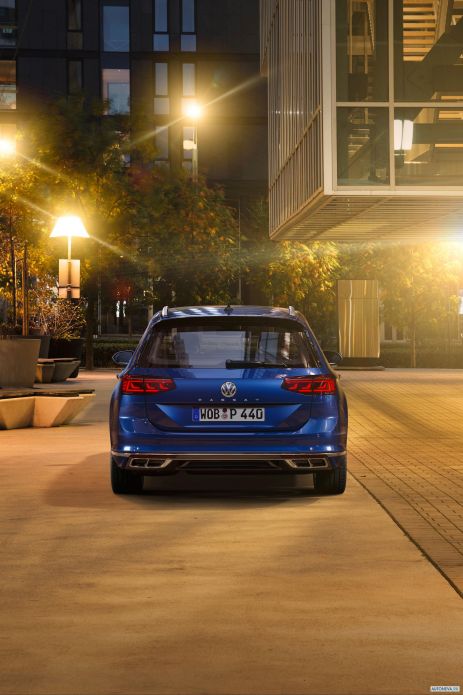 2020 Volkswagen Passat Variant R-line - фотография 32 из 40 2020 Volkswagen Passat Variant R-line - фотография 32 из 40