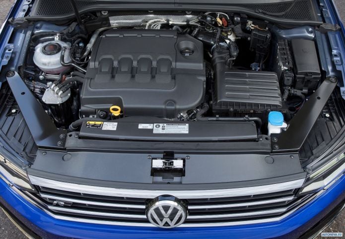 2020 Volkswagen Passat Variant R-line - фотография 38 из 40 2020 Volkswagen Passat Variant R-line - фотография 38 из 40