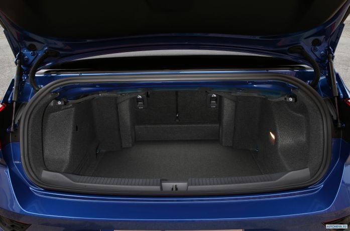 2020 Volkswagen T-Roc Cabriolet R-line - фотография 38 из 40