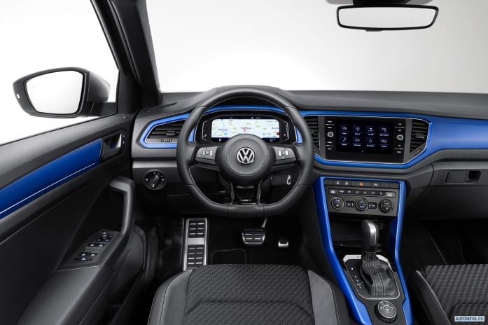 2020 Volkswagen T-Roc R - фотография 27 из 40 2020 Volkswagen T-Roc R - фотография 27 из 40