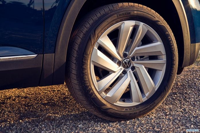 2021 Volkswagen Atlas V6 - фотография 18 из 22 2021 Volkswagen Atlas V6 - фотография 18 из 22