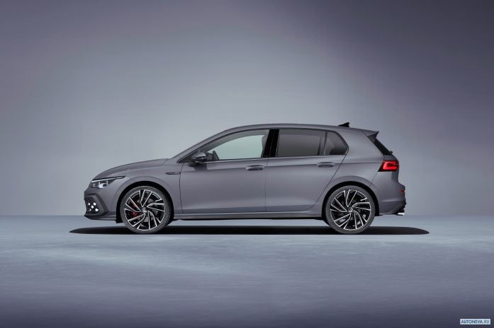 2021 Volkswagen Golf GTD - фотография 2 из 13