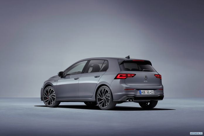 2021 Volkswagen Golf GTD - фотография 3 из 13