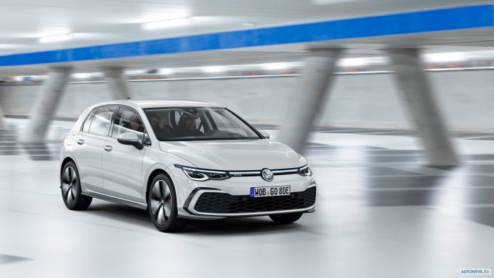 2021 Volkswagen Golf GTE - фотография 3 из 13