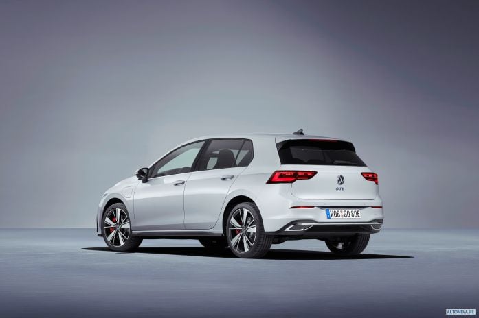 2021 Volkswagen Golf GTE - фотография 6 из 13