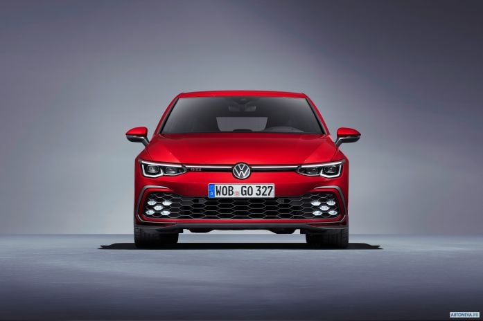 2021 Volkswagen Golf GTI - фотография 2 из 16