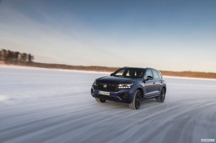 2021 Volkswagen Touareg R - фотография 10 из 40 2021 Volkswagen Touareg R - фотография 10 из 40