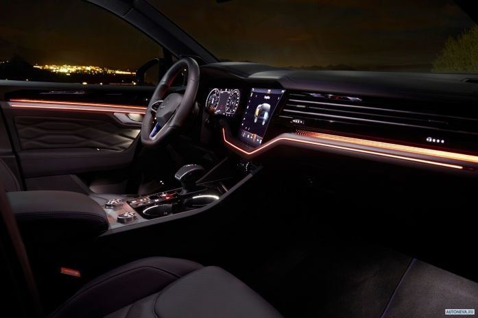 2021 Volkswagen Touareg R - фотография 33 из 40 2021 Volkswagen Touareg R - фотография 33 из 40