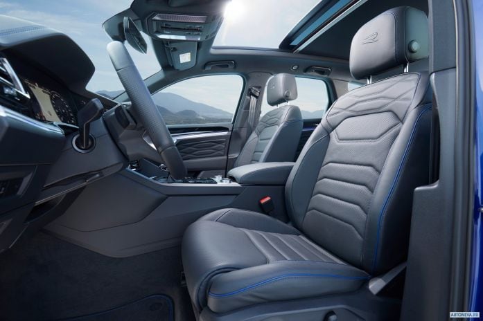 2021 Volkswagen Touareg R - фотография 35 из 40 2021 Volkswagen Touareg R - фотография 35 из 40