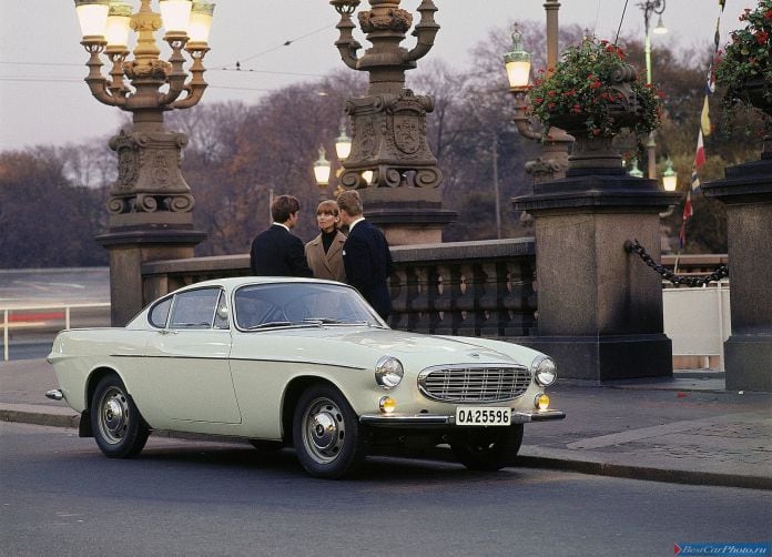 1966 Volvo p1800 - фотография 5 из 23