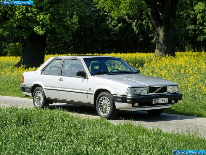 1987 Volvo 780 - фотография 1 из 7