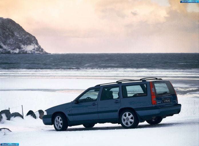 1999 Volvo V70 XC - фотография 2 из 5
