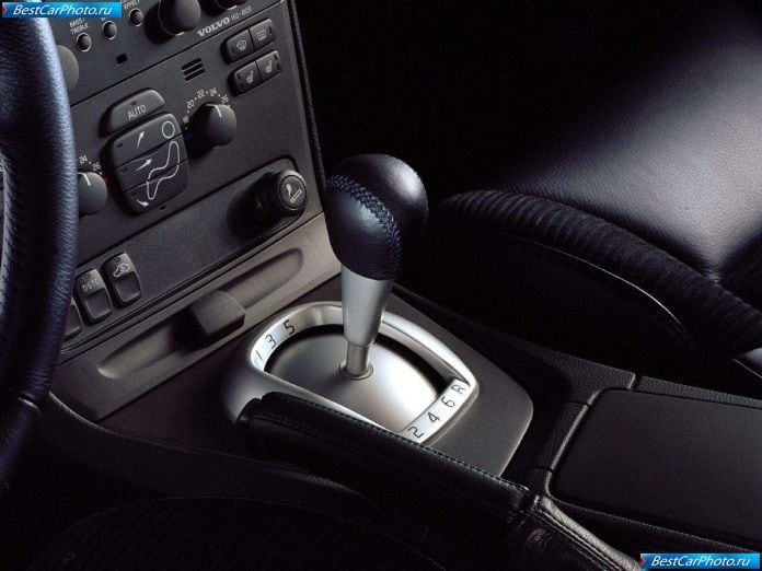 2000 Volvo Pcc Concept - фотография 10 из 14