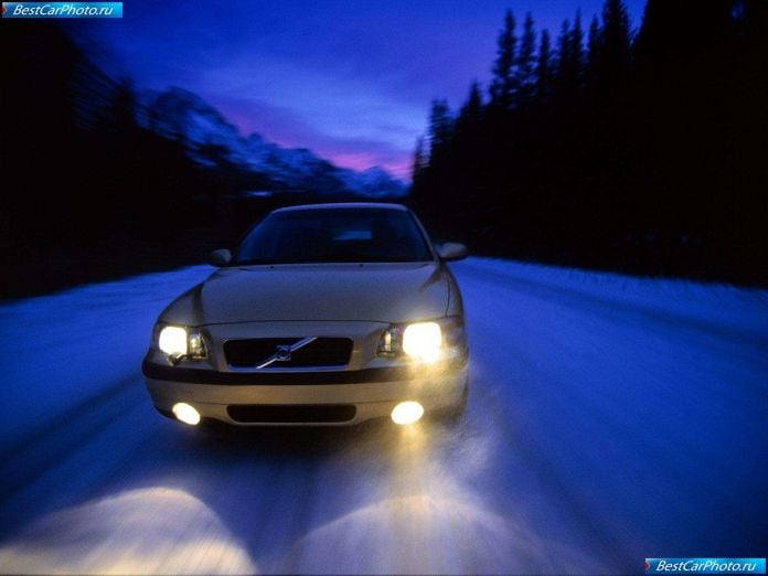 2000 Volvo S60 - фотография 37 из 115