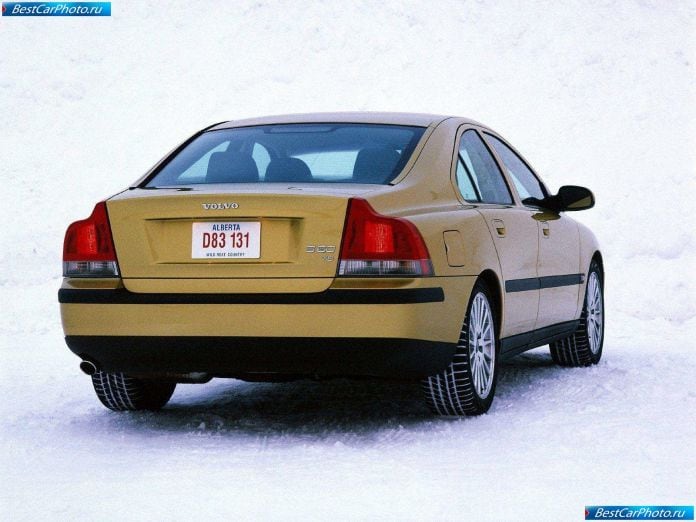 2000 Volvo S60 T5 - фотография 4 из 4