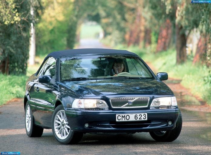 2001 Volvo C70 Convertible - фотография 13 из 41