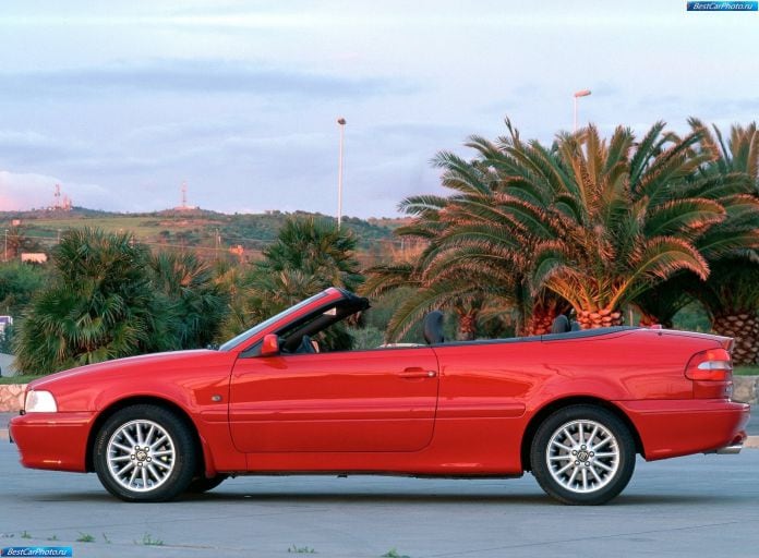 2001 Volvo C70 Convertible - фотография 16 из 41