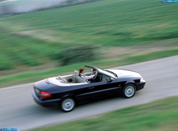 2001 Volvo C70 Convertible - фотография 21 из 41