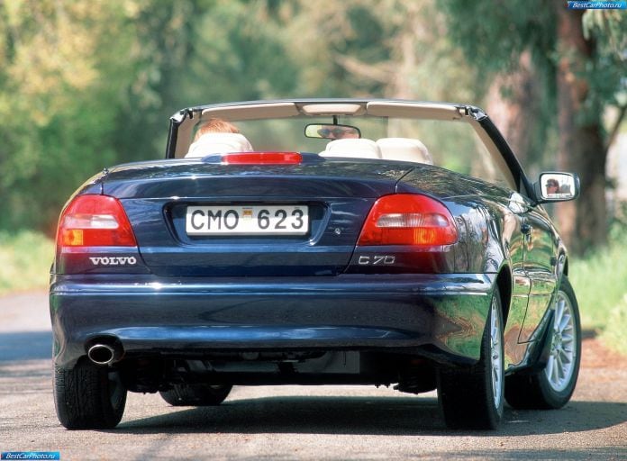 2001 Volvo C70 Convertible - фотография 24 из 41