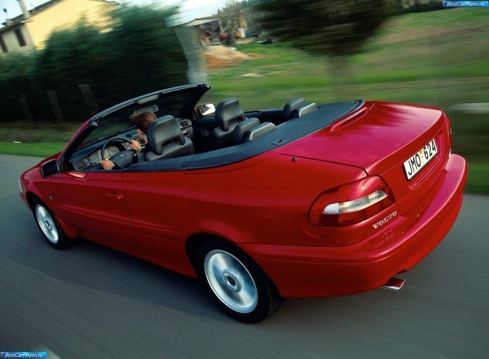 2001 Volvo C70 Convertible - фотография 29 из 41