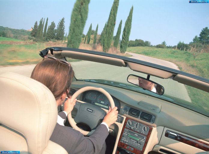 2001 Volvo C70 Convertible - фотография 36 из 41