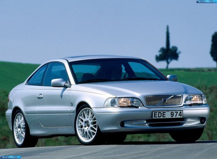 2001 Volvo C70 Coupe - фотография 2 из 13