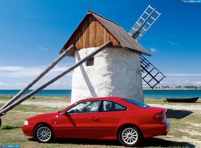 2001 Volvo C70 Coupe - фотография 9 из 13