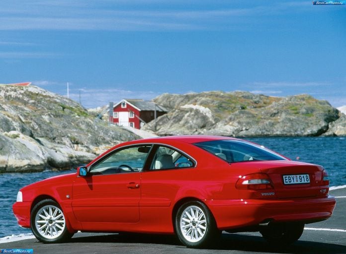 2001 Volvo C70 Coupe - фотография 10 из 13