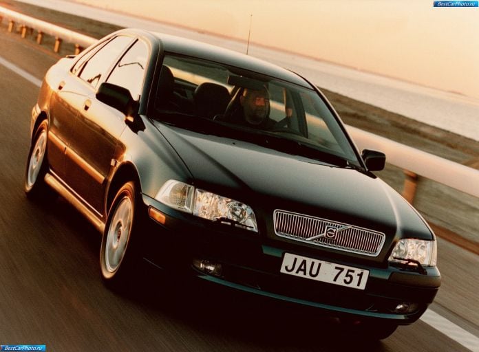 2001 Volvo S40 - фотография 9 из 58