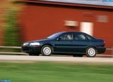 volvo_2001-s40_1600x1200_014.jpg
