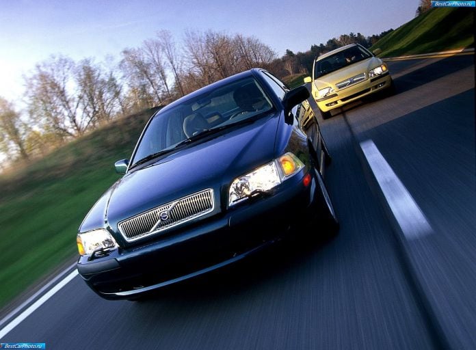 2001 Volvo S40 - фотография 28 из 58