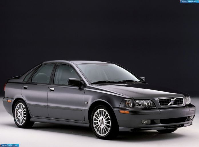 2001 Volvo S40 - фотография 33 из 58