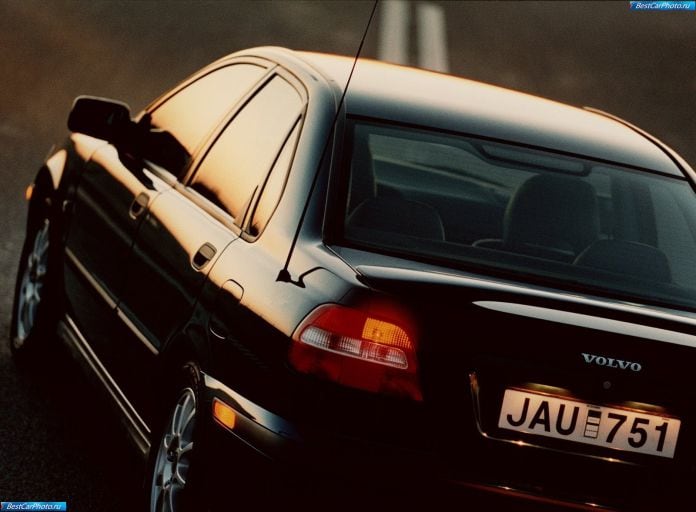 2001 Volvo S40 - фотография 49 из 58