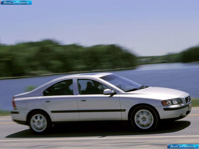 2001 Volvo S60 Awd - фотография 1 из 5