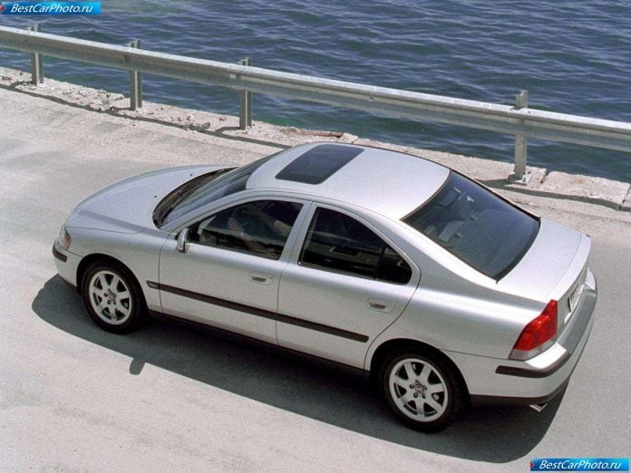 2001 Volvo S60 Awd - фотография 2 из 5