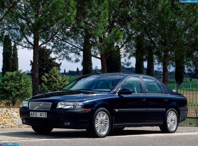 2001 Volvo S80 - фотография 2 из 40