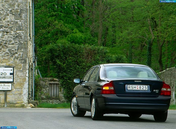 2001 Volvo S80 - фотография 21 из 40