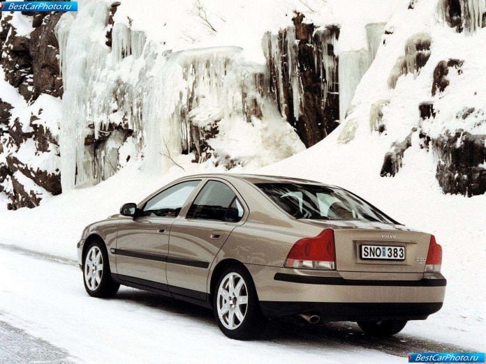 2002 Volvo S60 Awd - фотография 8 из 20