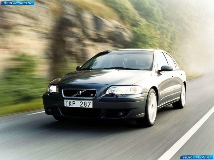 2003 Volvo S60 R - фотография 6 из 35