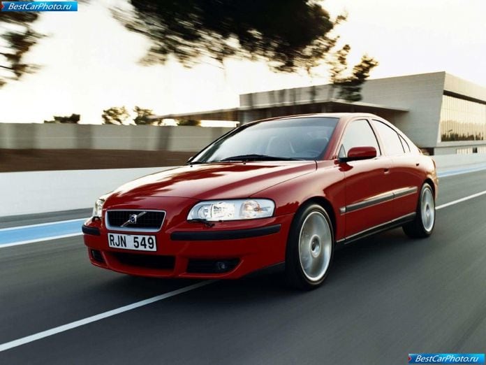 2003 Volvo S60 R - фотография 8 из 35