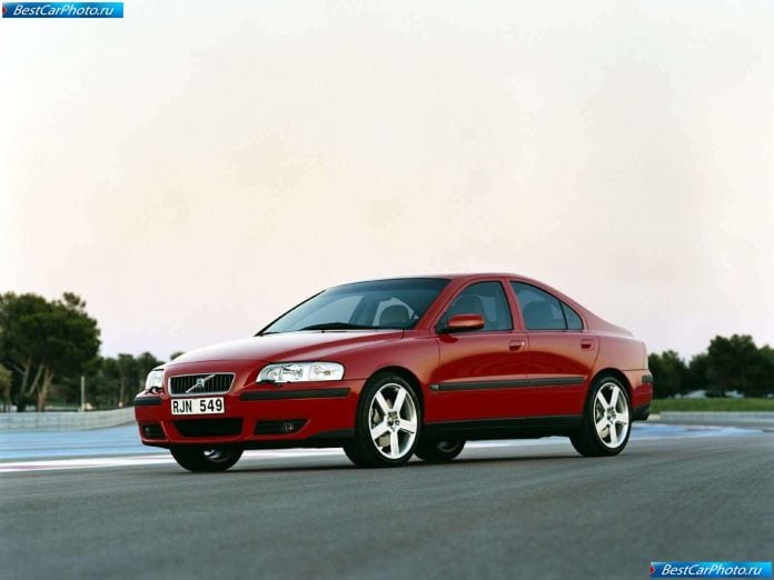 2003 Volvo S60 R - фотография 11 из 35