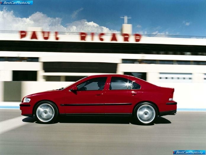 2003 Volvo S60 R - фотография 13 из 35