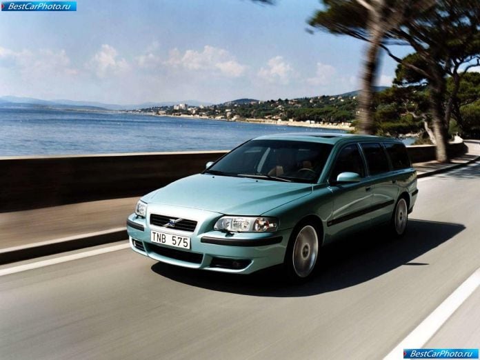 2003 Volvo V70 R - фотография 6 из 25